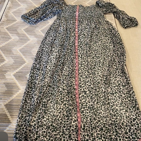 Baum Und Pferdgarten Judith Smocked Floral Midi Dress Green Peasant Boho Small - Picture 8 of 11